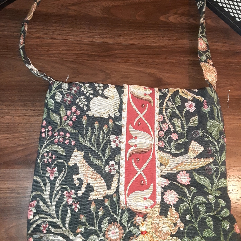 Vintage stitched bag